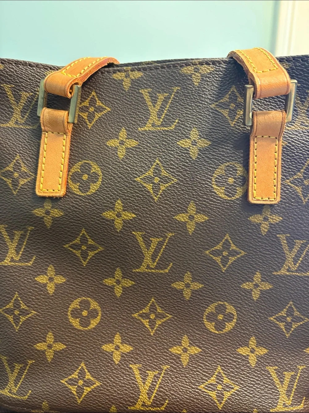 Louis Vuitton classic louis